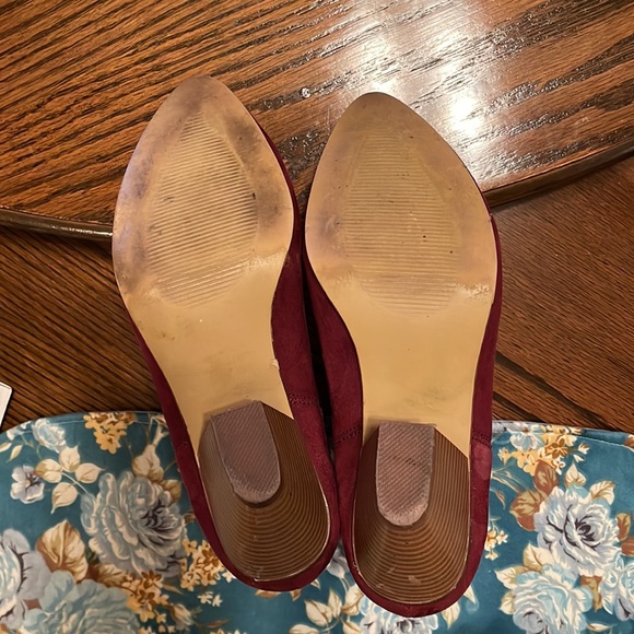 Deep burgundy booties - Picture 4 of 4